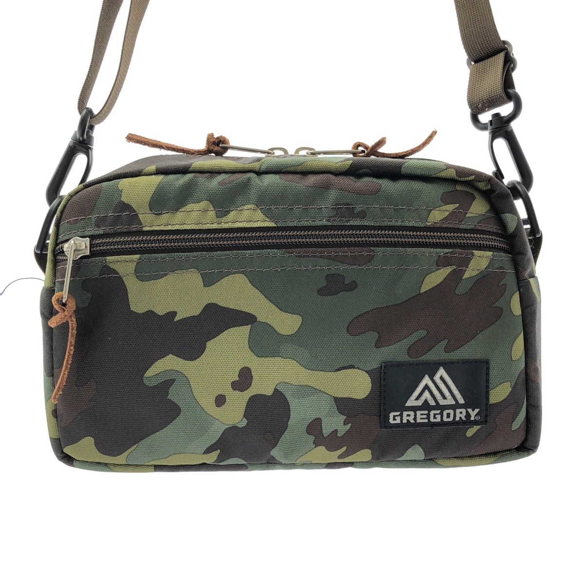 GREGORY / 그레고리 | 총 무늬 위장 위장 로고 패딩 숄더백 / 유니섹스 | M | 카키 | 남성