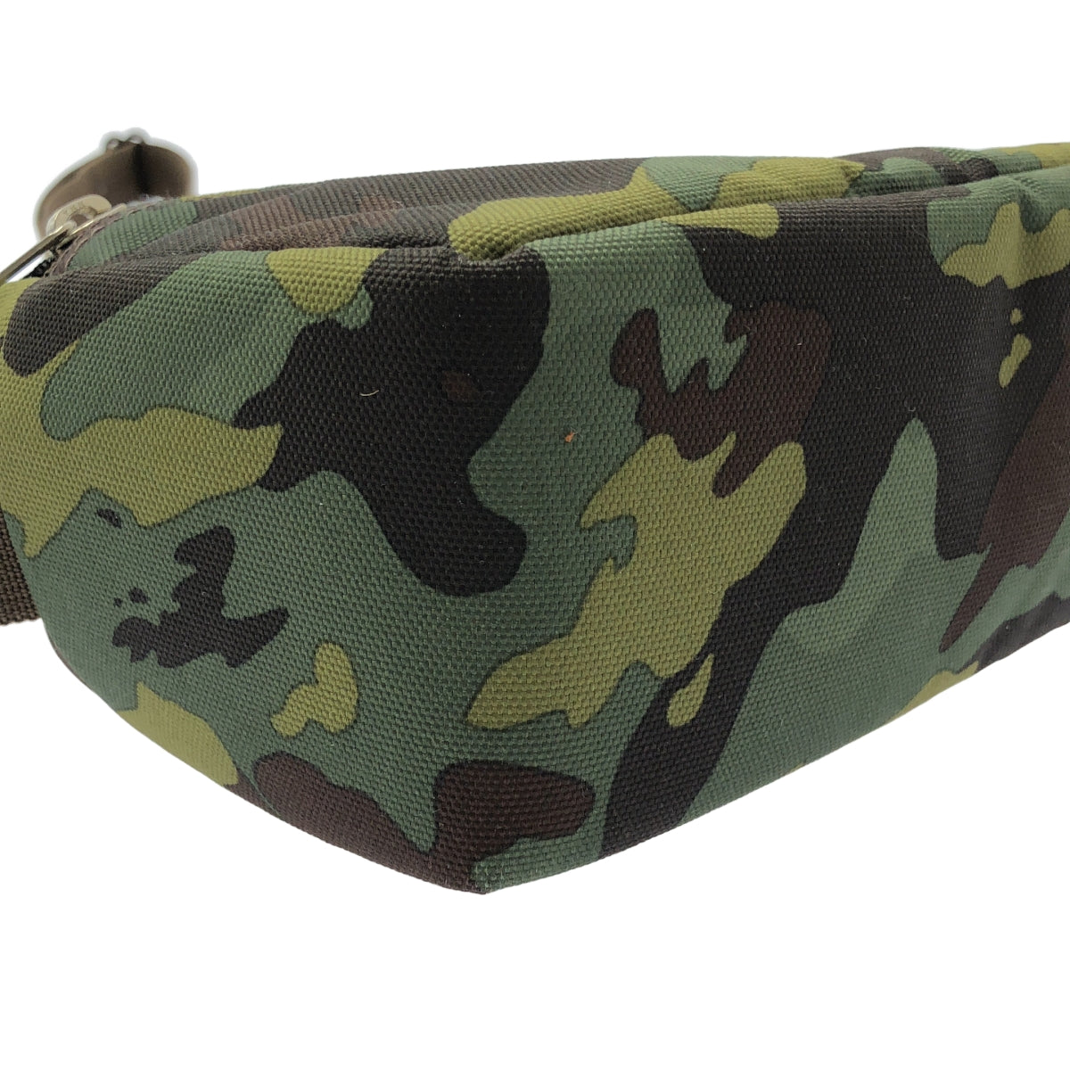 GREGORY / 그레고리 | 총 무늬 위장 위장 로고 패딩 숄더백 / 유니섹스 | M | 카키 | 남성