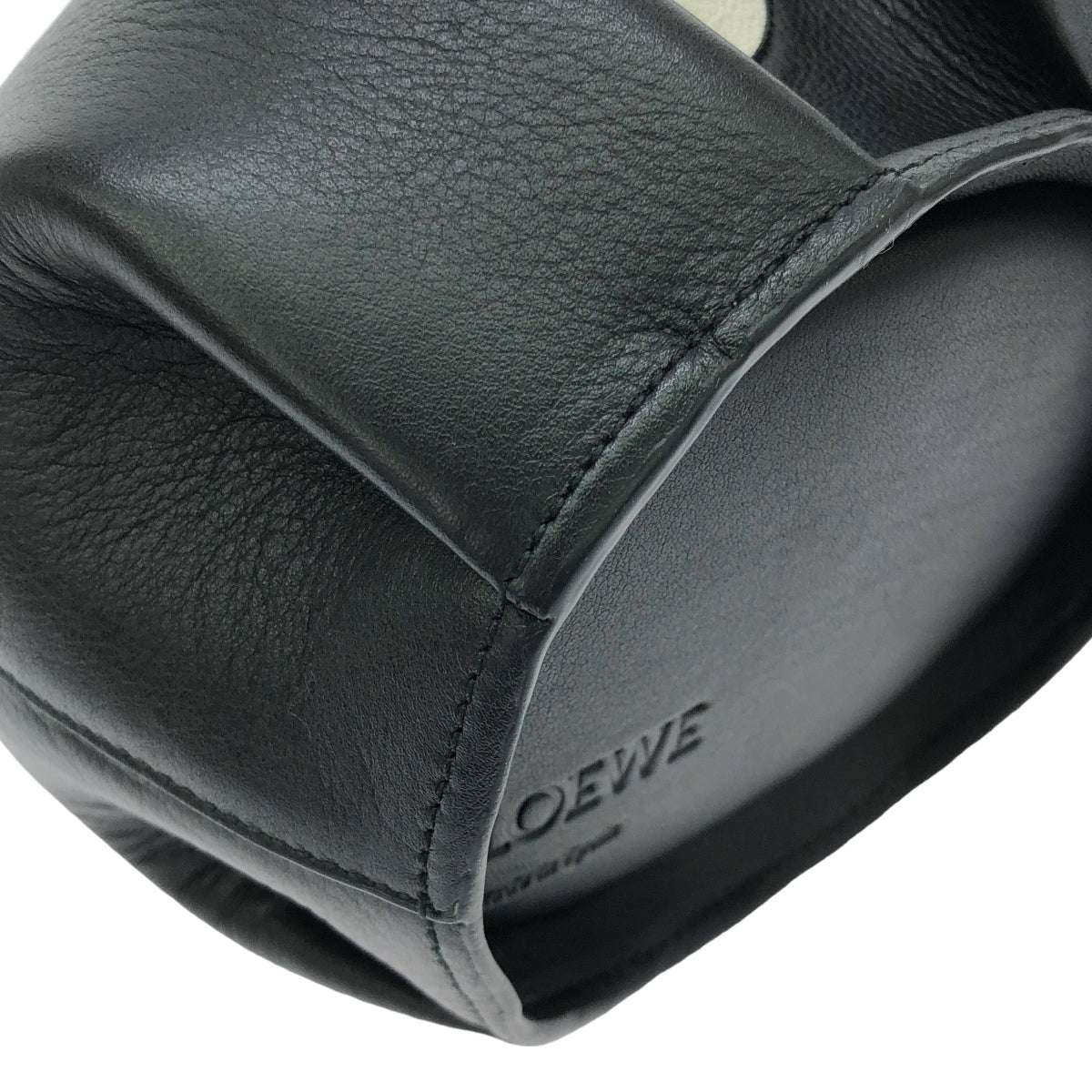 LOEWE / 로에베 | PANDA MINI BAG / 팬더 가죽 크로스 바디 백 | 블랙/화이트 | 여성