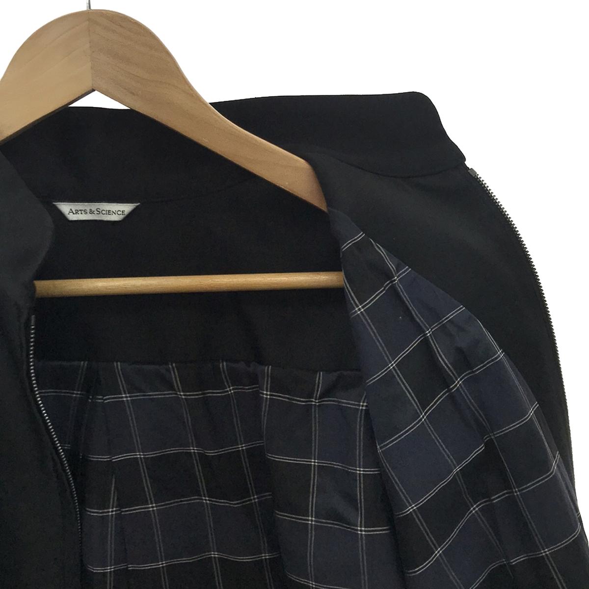 [狀況良好] 藝術與科學 |絲綢背面褶皺緞面外套 | 1 |黑色 |女性的