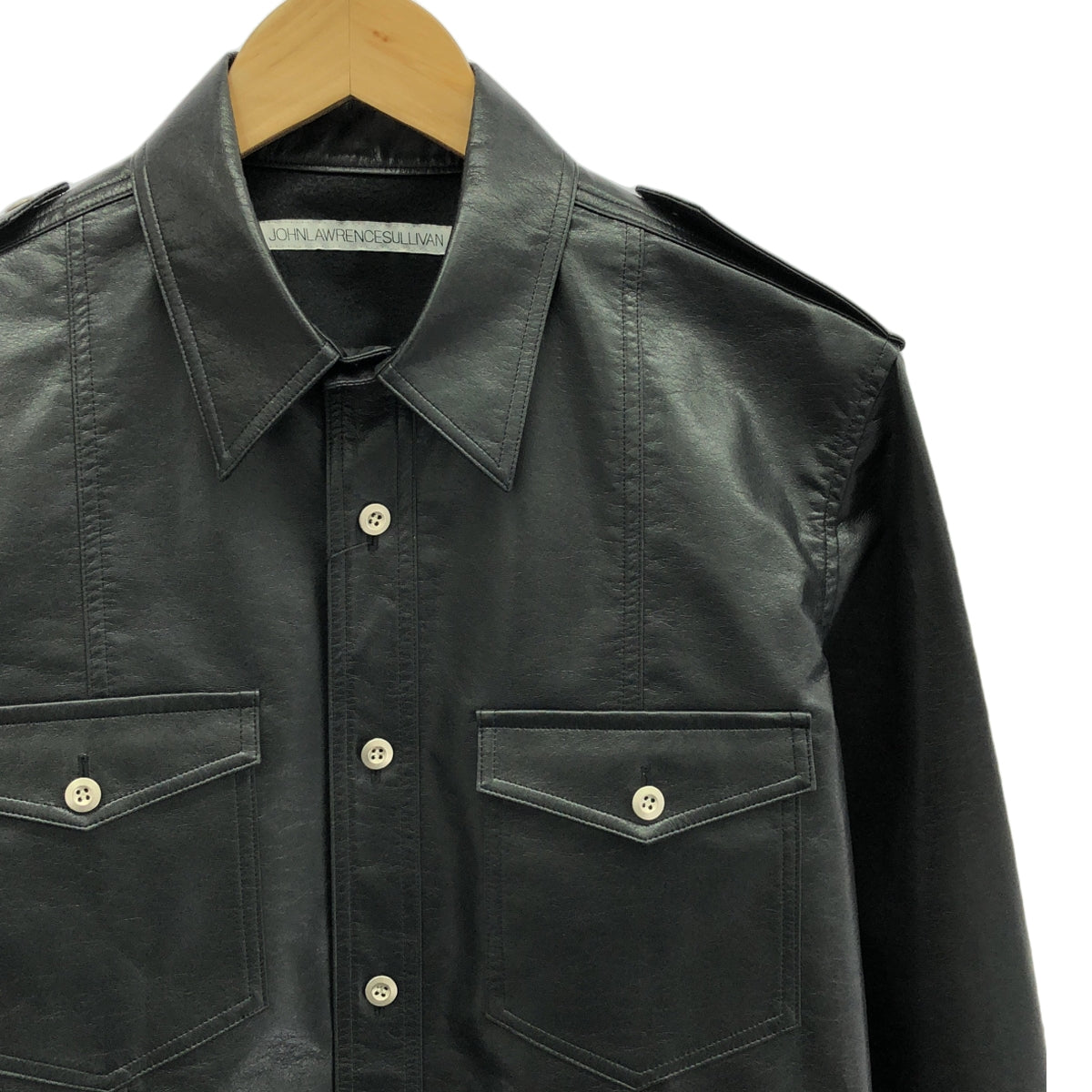 【美品】  JOHN LAWRENCE SULLIVAN / ジョンローレンスサリバン | 2023AW | VEGAN LEATHER MILITARY SHIRT フェイクレザー ミリタリー シャツ | 46 | ブラック | メンズ