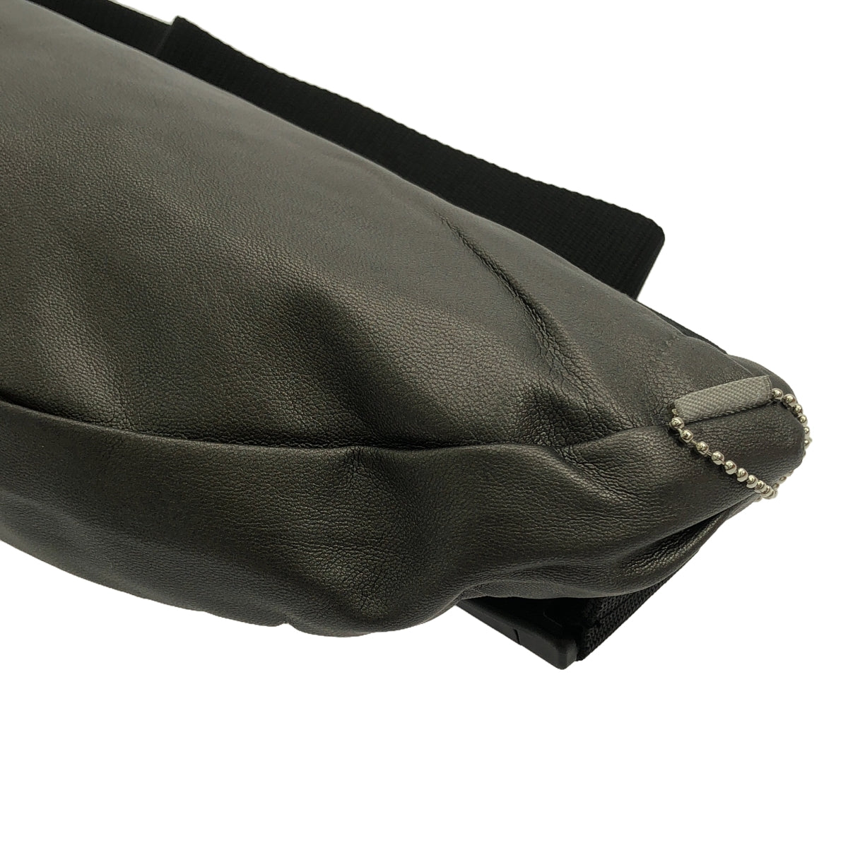 [New] prasthana / Prasthana | Royal Leather Commuter Sling | F | Black | Men's