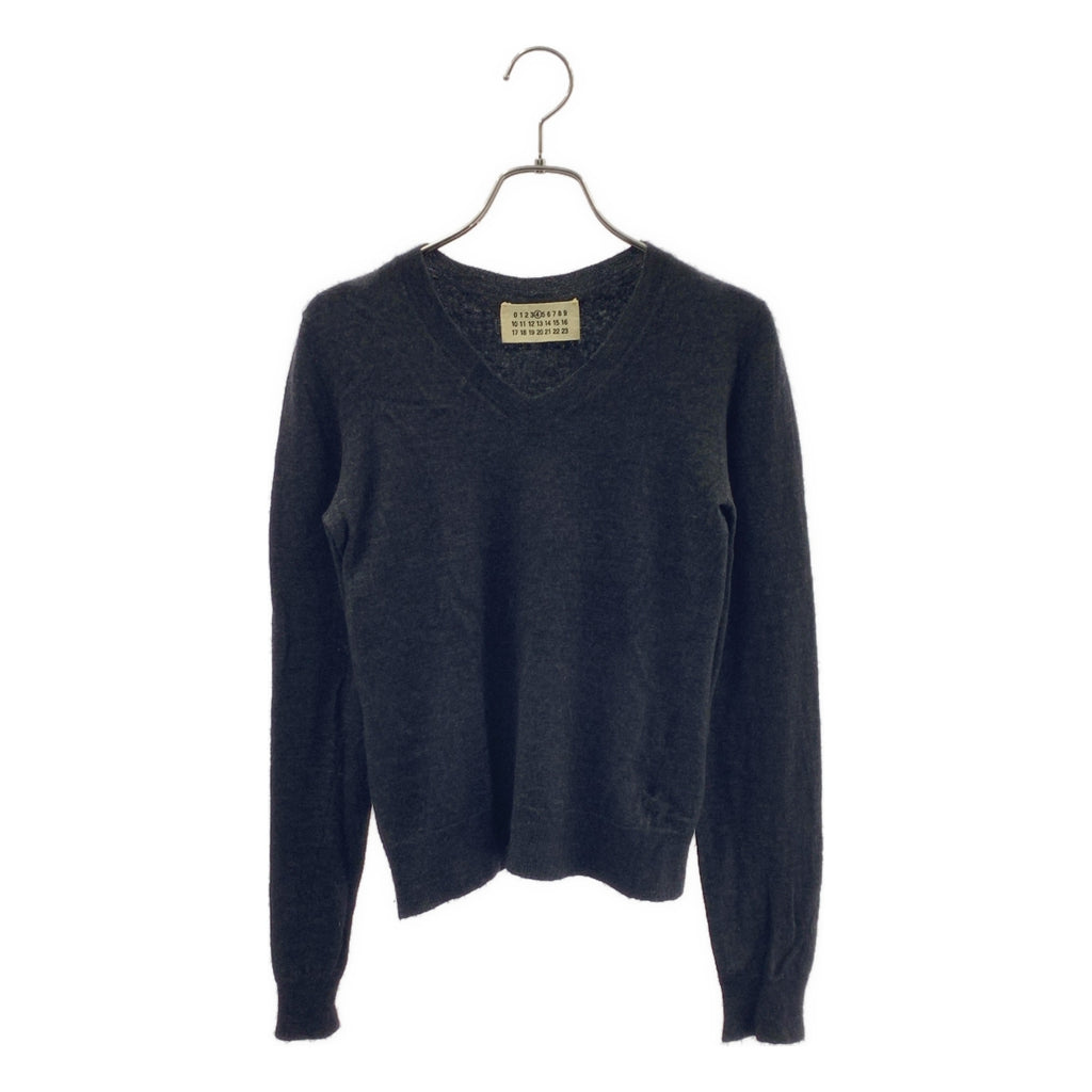 Martin Margiela | 2004 秋冬系列 | Kokonoe / 羊絨絲質V領毛衣 | S碼 | 女款