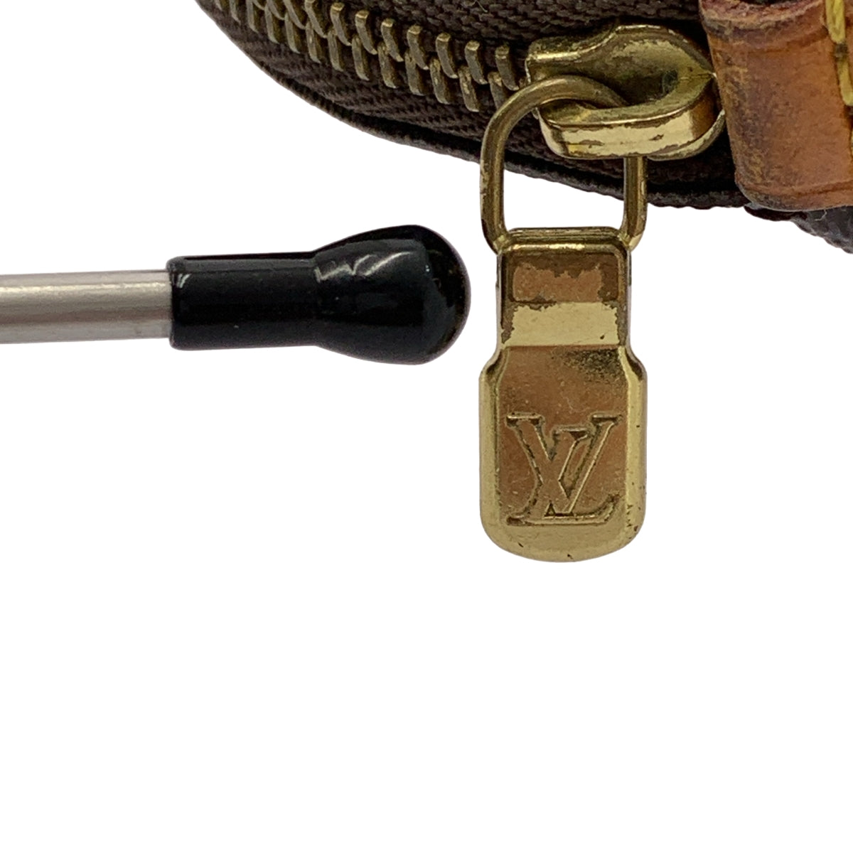 Louis Vuitton / 루이비통 | 모노그램 포셰트 화장품 파우치 | 브라운 | 여성