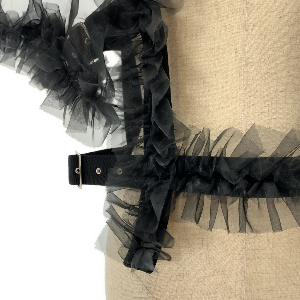 noir kei ninomiya / ノワールケイニノミヤ | AD2025 | Black Sheer Ruffle Harness Blouse フリル ハーネス トップス | M |