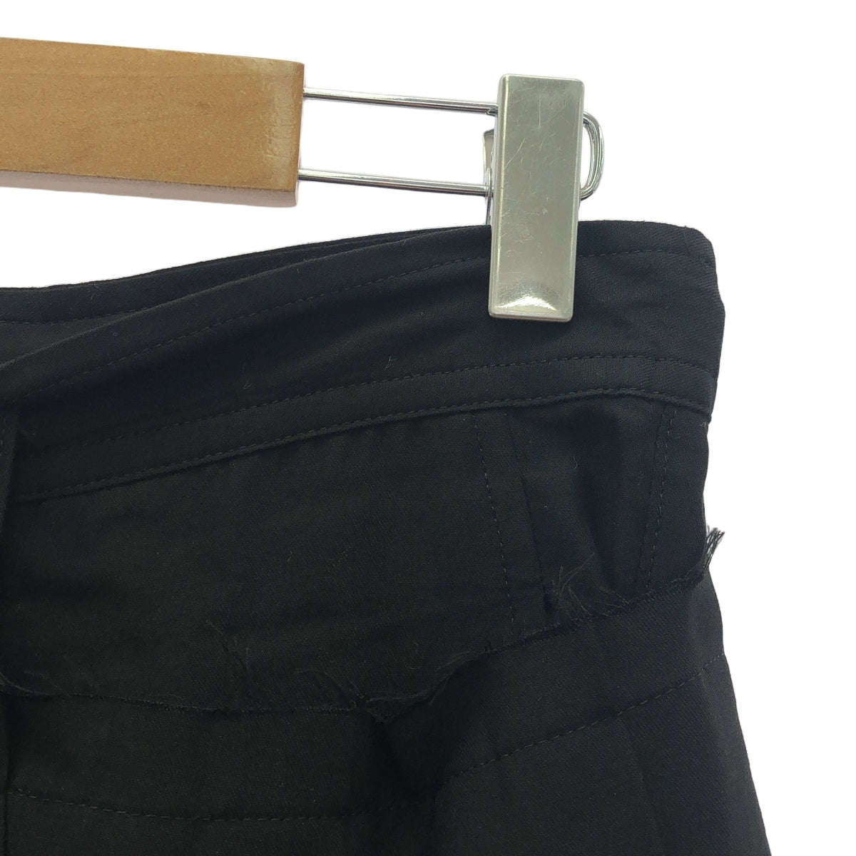 【미품】 Y's / 와이즈 요우지야마모토 | 2025SS | 4OZ CU / DUNGAREE TWILL WRAPT PLEATED PANTS / 비대칭 드로우 스트링 와이드 팬츠 | 2 | 블랙 | 여성