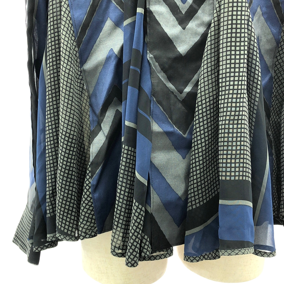 sacai / サカイ | 2015 | 再構築 シフォン プルオーバーブラウス | 3 | ブラック/グレー/ブルー | レディース