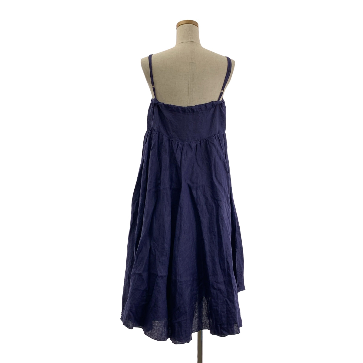 睡袍 | 亞麻吊帶連身裙 |