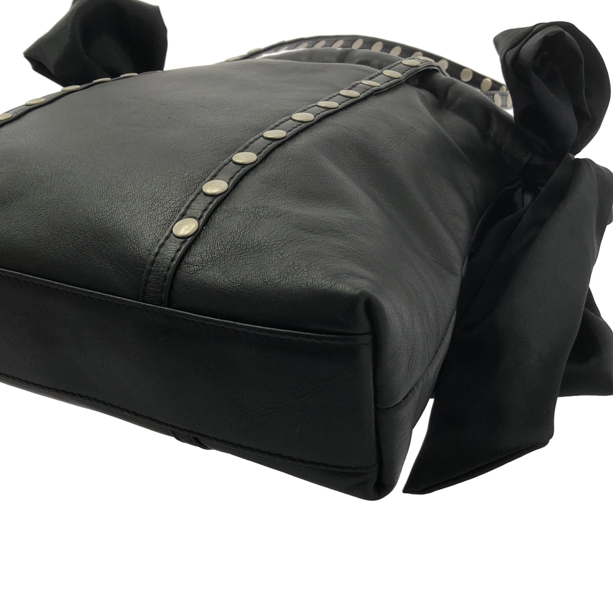 JUNYA WATANABE COMME des GARCONS / 준야 와타나베 | 가죽 스터드 장식 리본 드로우 스트링