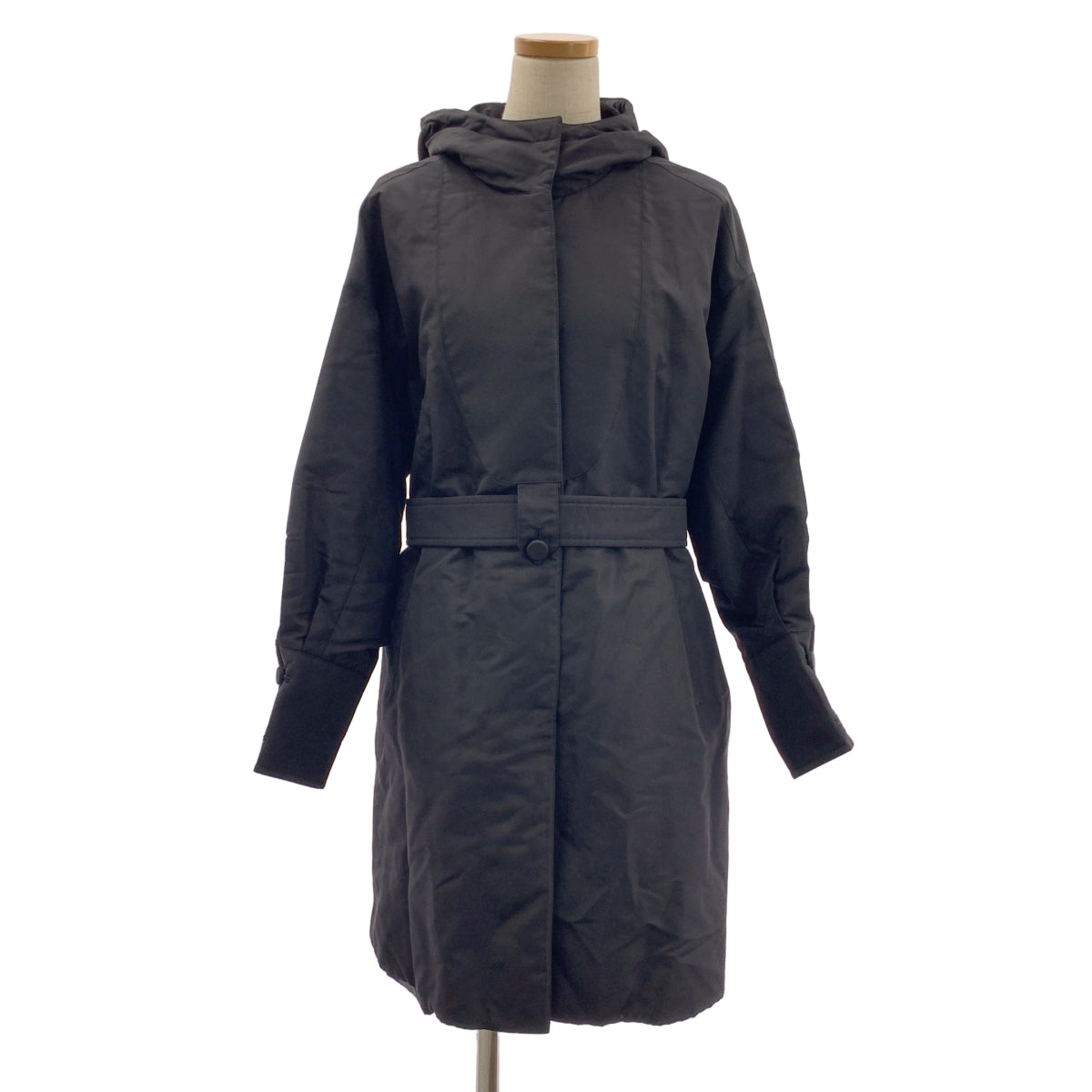 PRADA / 프라다 | 나일론 벨티드 오버코트 후디 / 퀼팅 총 안감 | 36 | 블랙 | 여성
