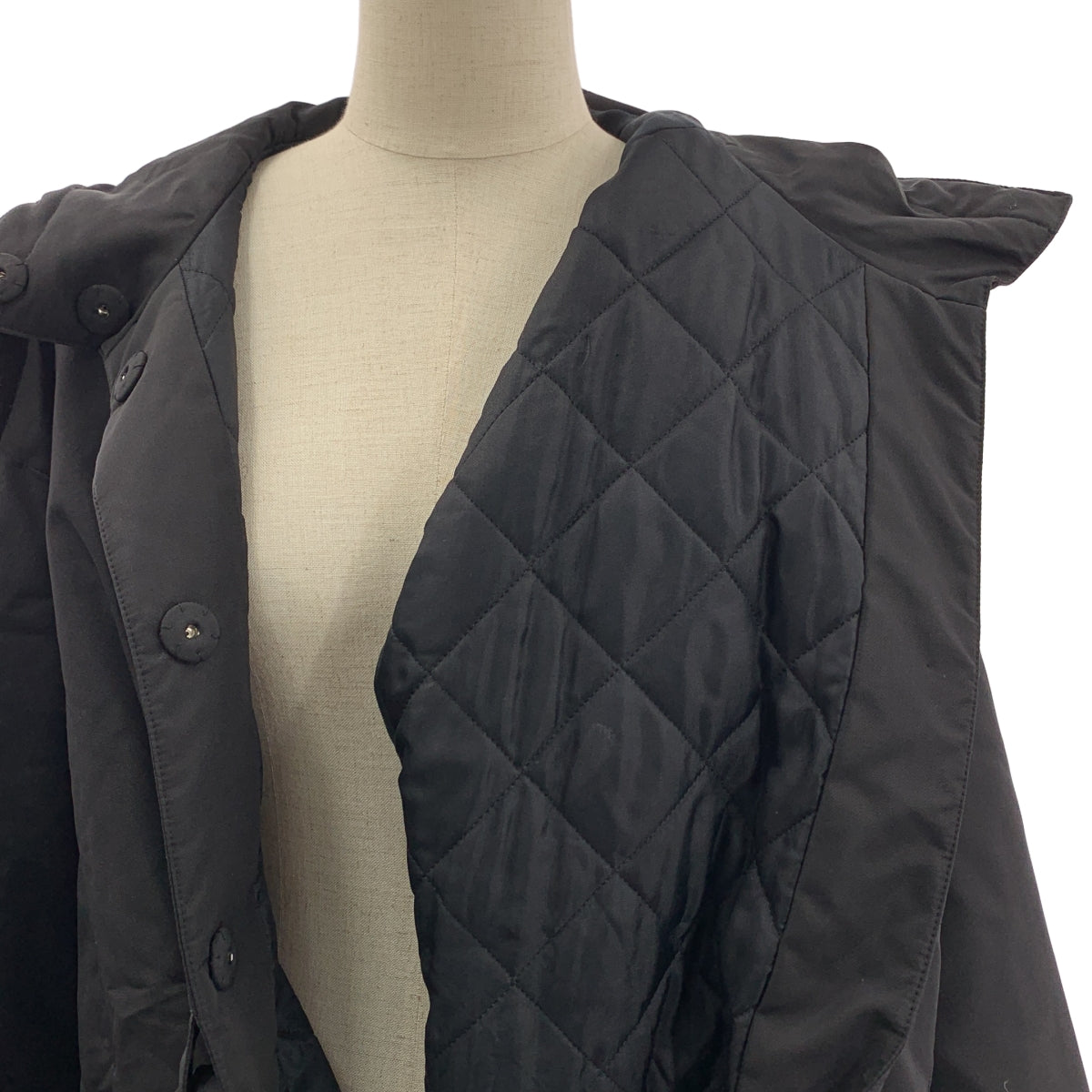 PRADA / 프라다 | 나일론 벨티드 오버코트 후디 / 퀼팅 총 안감 | 36 | 블랙 | 여성