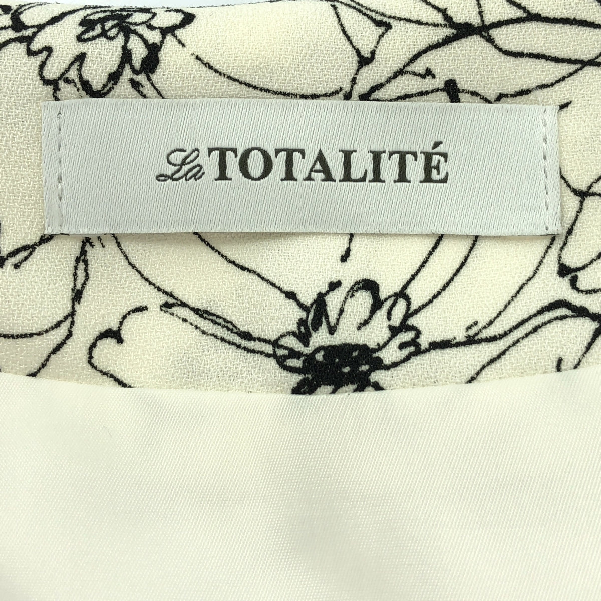 La Totalite / ラ トータリテ | 2020AW | ナシジフラワープリントワンピース / 総裏地 | F | レディース