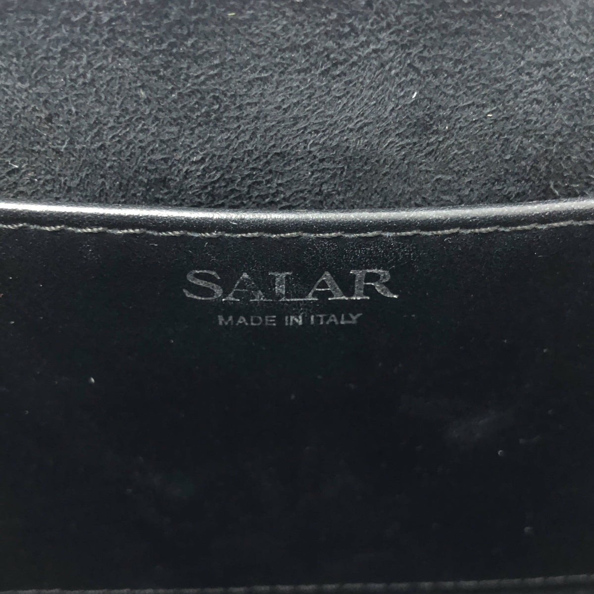 SALAR MILANO | 鉚釘皮革方形單肩包 | 黑色 | 女款