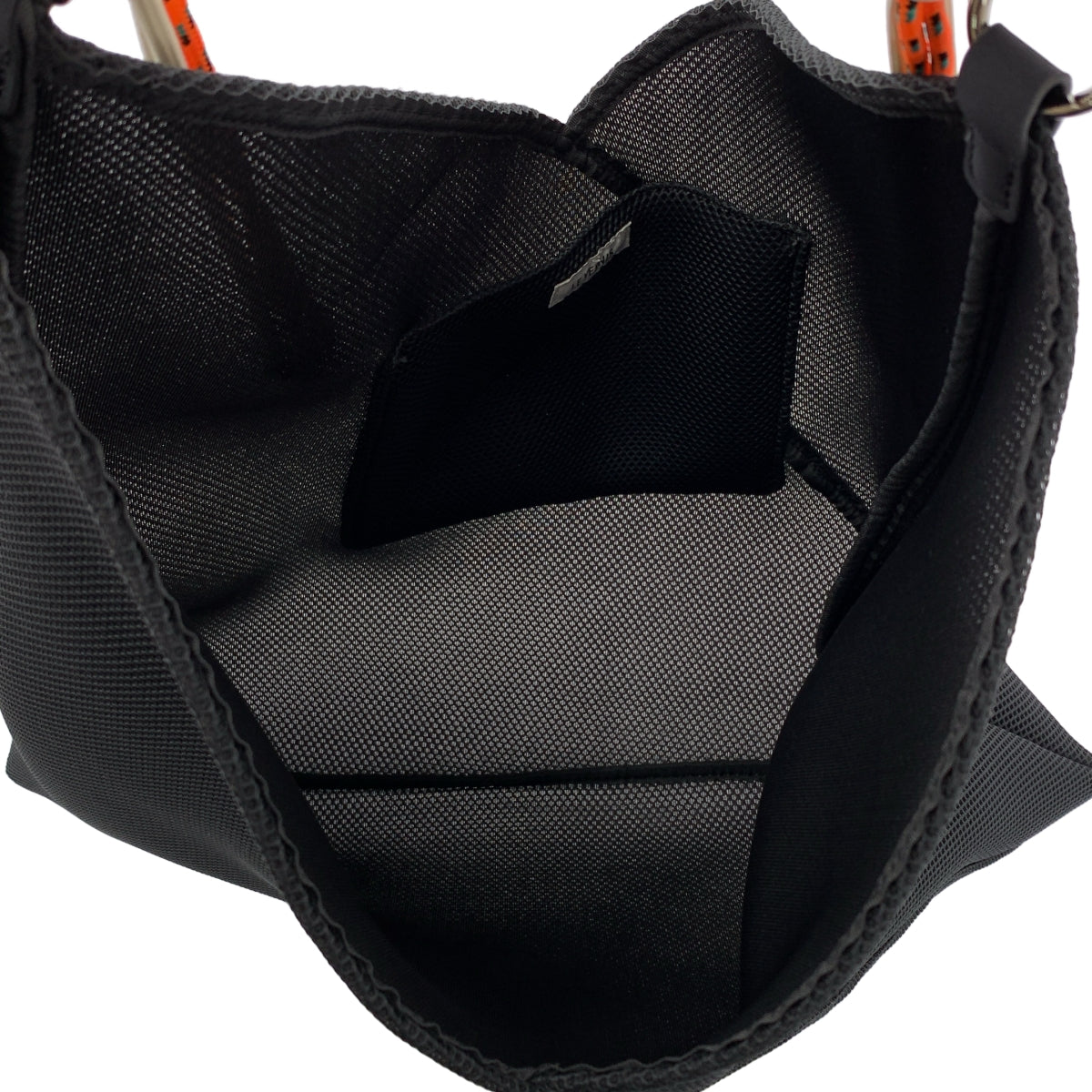 LE VERNIS / 르 베르니 | Paracord handle mesh bag 낙하산 코드 메쉬 토트 백 |