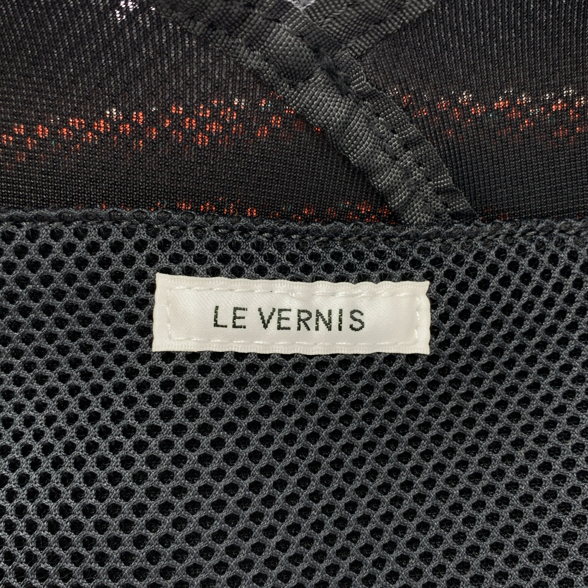 LE VERNIS / 르 베르니 | Paracord handle mesh bag 낙하산 코드 메쉬 토트 백 |