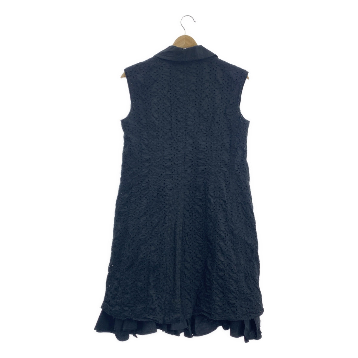 COMME des GARCONS | 鏤空層疊荷葉邊無袖長襯衫外套 | S 碼 | 黑色 | 女款