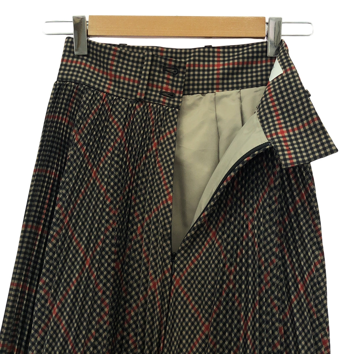 HYKE(ハイク)】 TAFFETA PLEATED SKIRT｜PARIGOT ONLINE（パリゴ