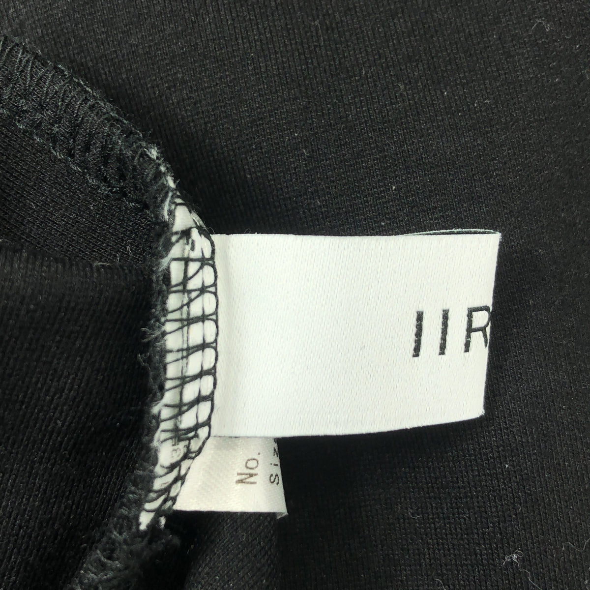 [狀況極佳] IIROT / Irot | 雙層針織垂墜套頭衫 | F碼 | 黑色 | 女款