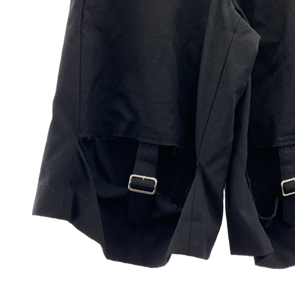 BLACK COMME des GARCONS / ブラックコムデギャルソン | 2023AW | カットアウト アジャスター ワイド ショートパンツ ショーツ | S | メンズ
