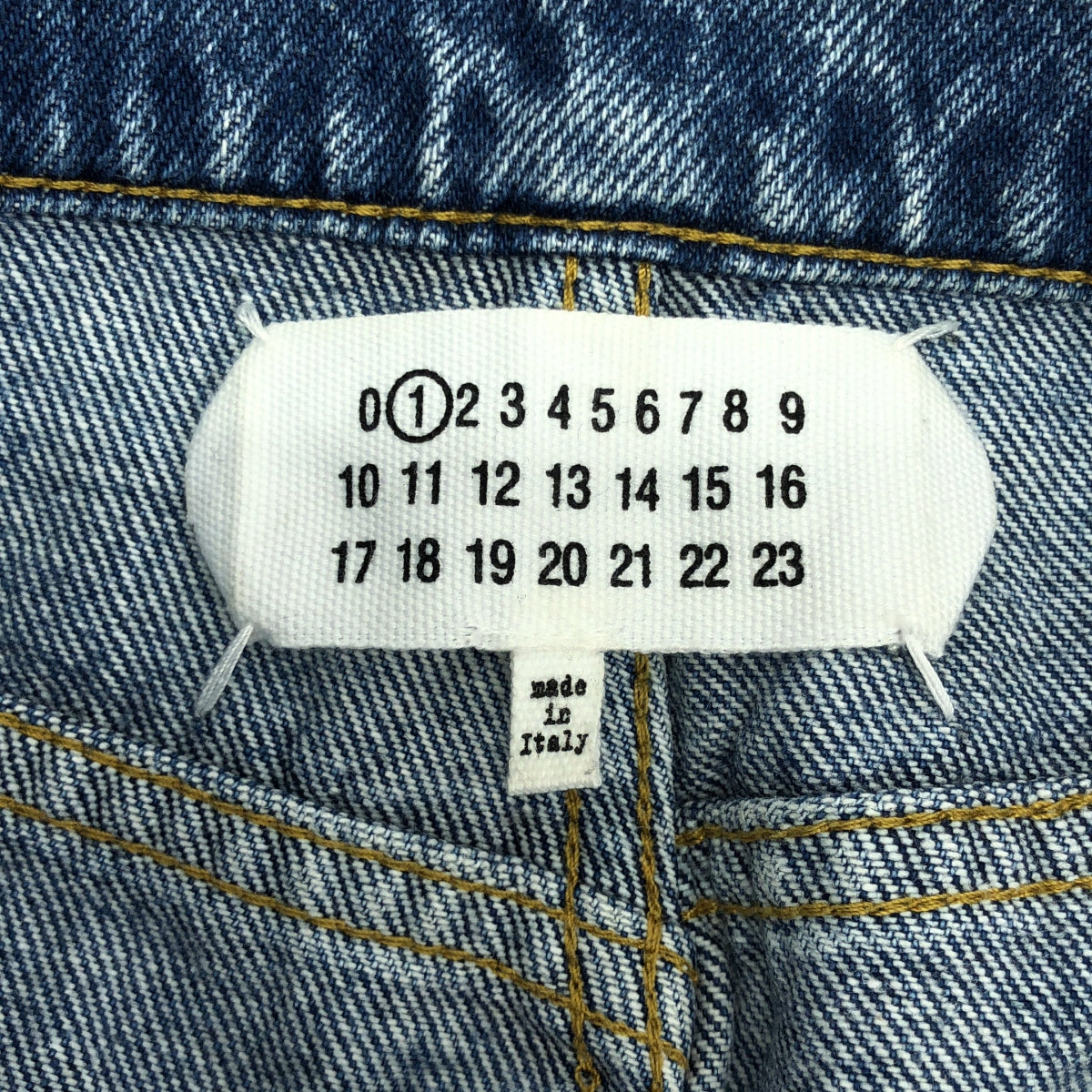 Maison Margiela | 斜線細節剪裁牛仔褲 | 40碼 | 靛藍 | 女款
