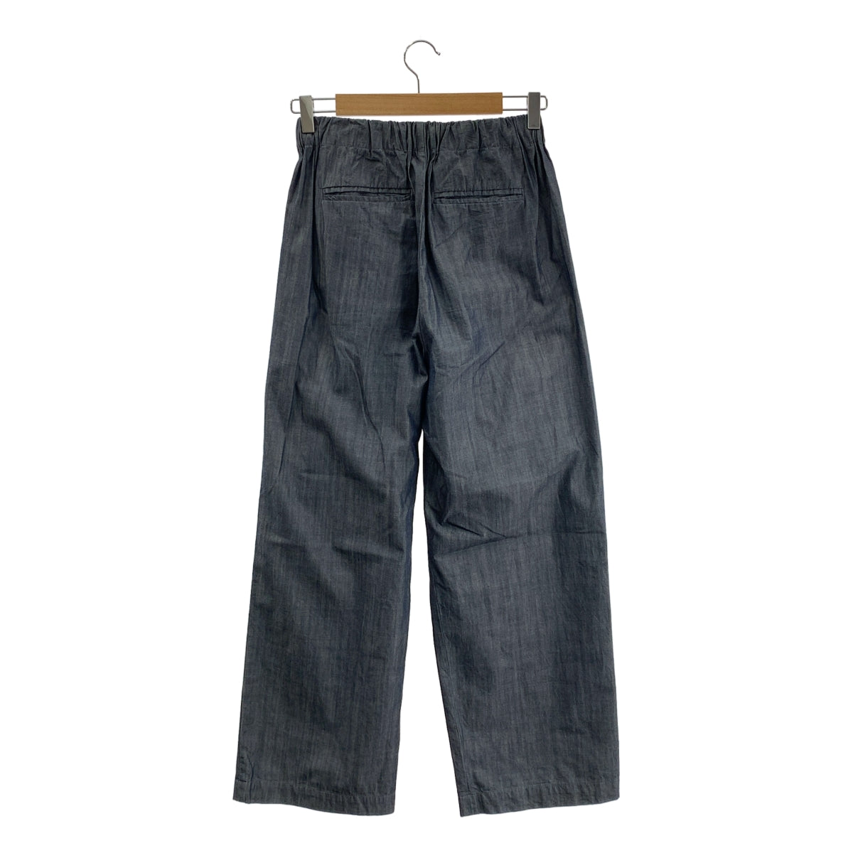 kagure / かぐれ | シャンブレーデニム イージー パンツ | F | インディゴ | レディース