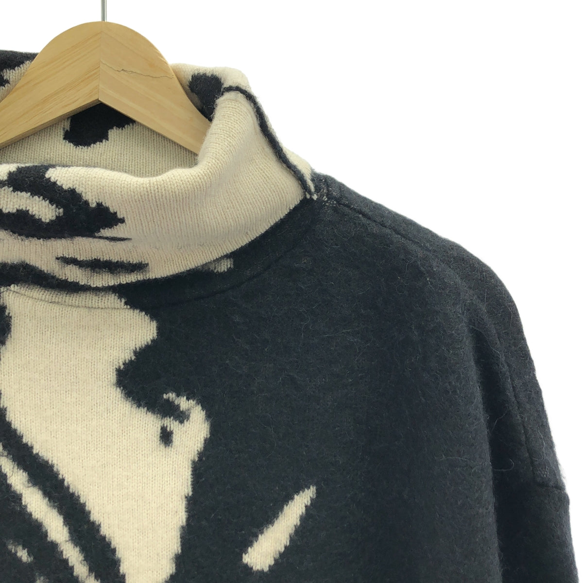 doublet / 더블릿 | 2025AW | GRAFFITI JACQUARD KNIT PULLOVER 그래픽 자가드 하이넥 니트 | M | 남성