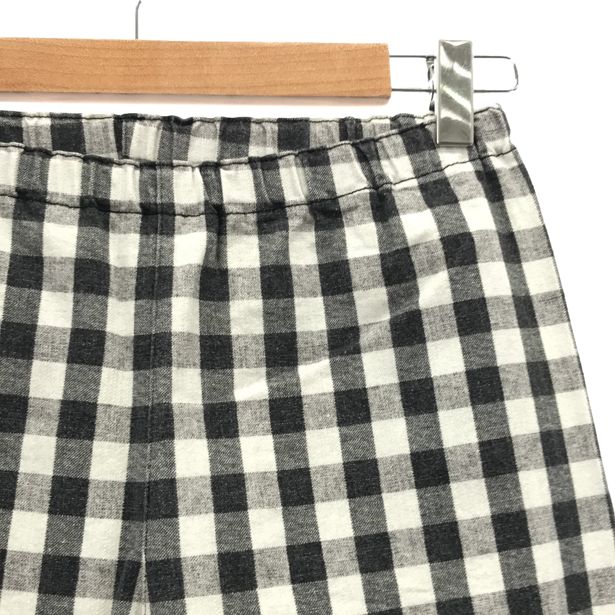 me ISSEY MIYAKE | Checked easy pants |