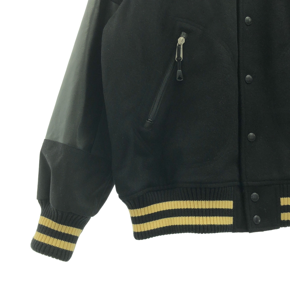 JUNYAWATANABE COMME des GARÇONS MAN | 2023 秋冬系列 | 羊毛、尼龍、梅爾頓呢、牛津布和人造皮革拼接運動夾克 | M碼 | 男士