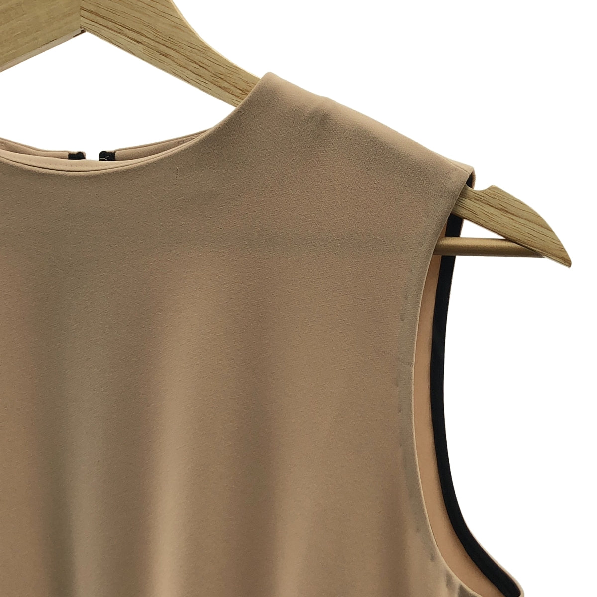 [狀況極佳] YOKO CHAN / Yoko Chan | 雙色無袖洋裝 | 38碼 | 黑色/米色 | 女款