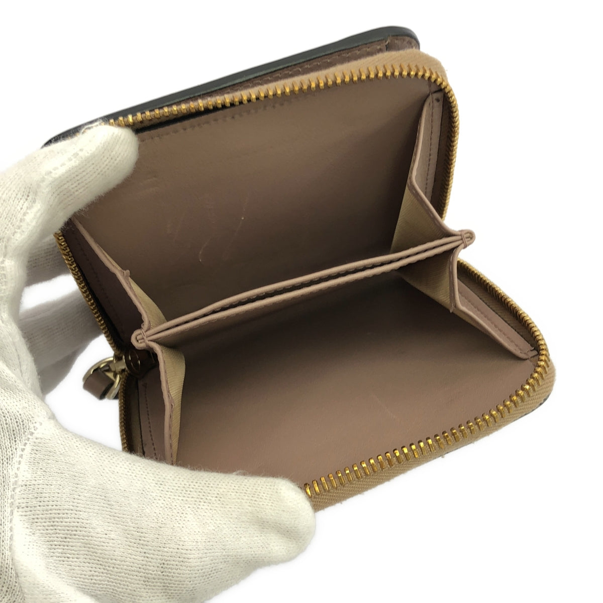 【美品】  VALENTINO GARAVANI / ヴァレンティノガラヴァーニ | スタッズレザーウォレット | UNI | ベージュ | レディース