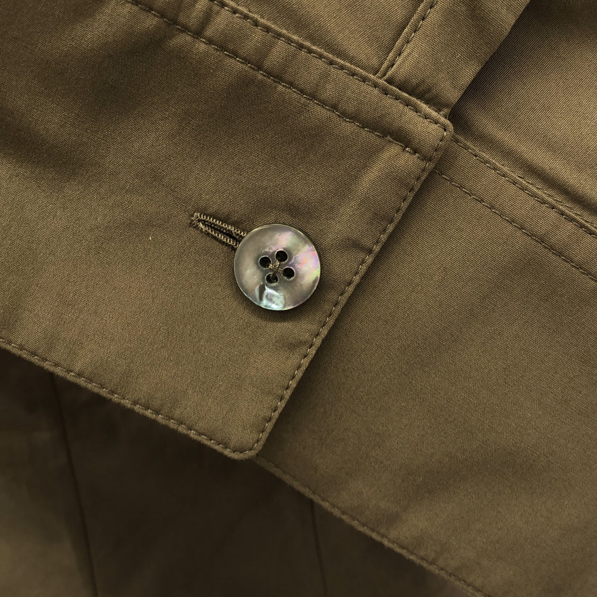 [狀況良好] JIL SANDER | 寬袖襯衫 | 尺寸 36 | 卡其色 | 女款