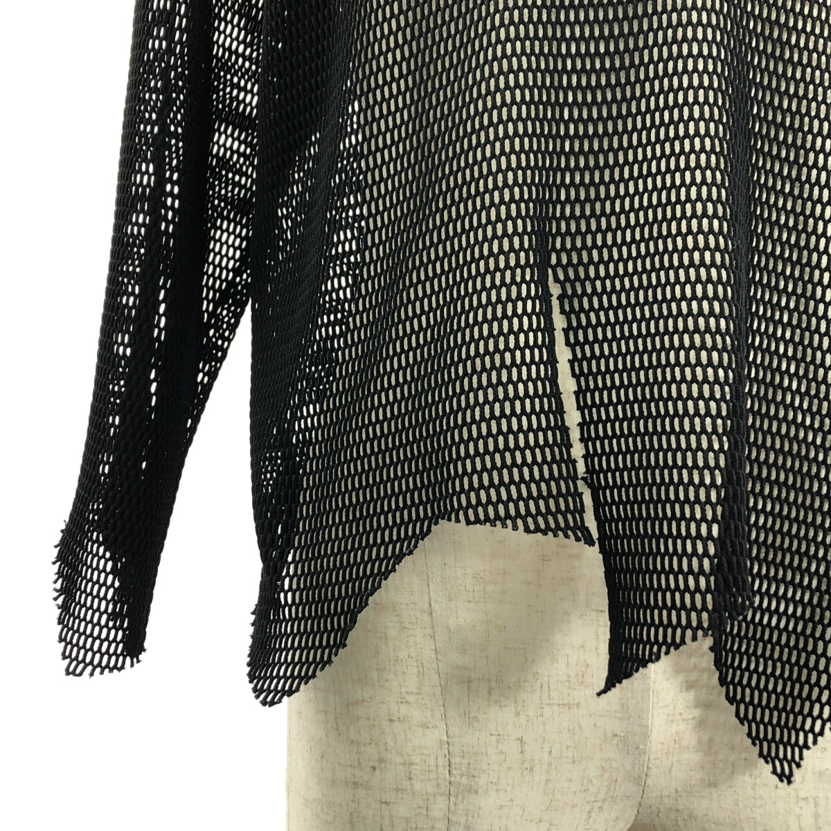 BLACK COMME des GARCONS / 블랙 콤 데 갤슨 | 2023SS | 폴리 에스테르 변형 메쉬 크루 넥 T 셔츠 컷소우 | S | 남성