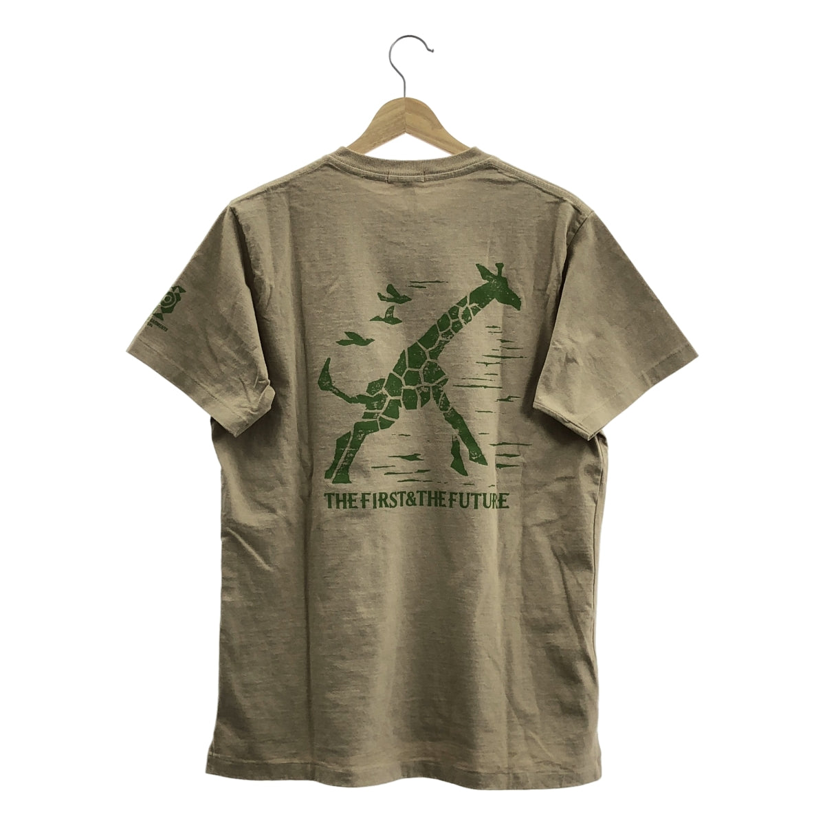 Engineered Garments | 印花十字圓領 T 卹長頸鹿印花口袋 T 卹 | M 碼 |