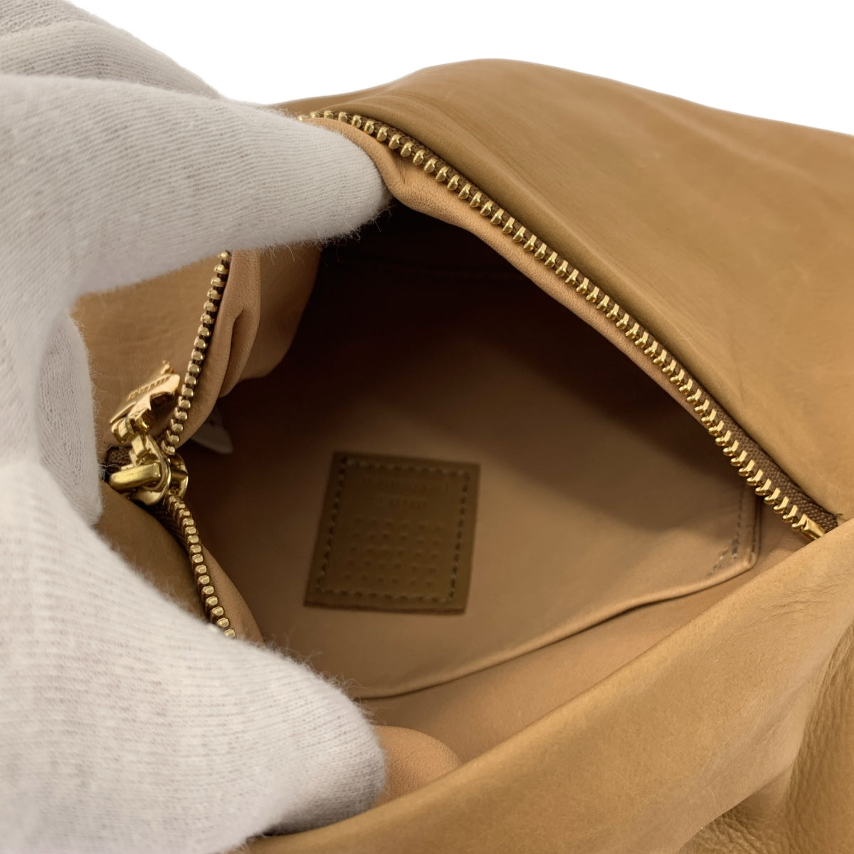 mina perhonen / 미나페르호넨 | tambourine / 탬버린 소가죽 카우레자 핸들 가방 |