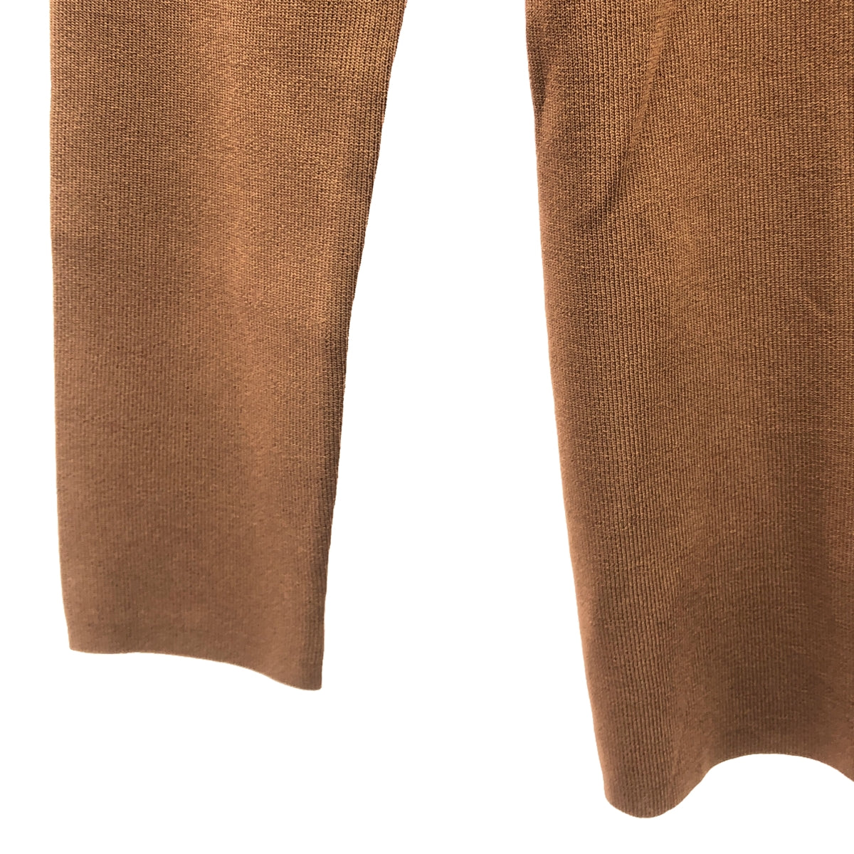 [Beautiful Condition] BEIGE, / Beige | Asymmetrical Design Knit | 4 | Brown | Women's