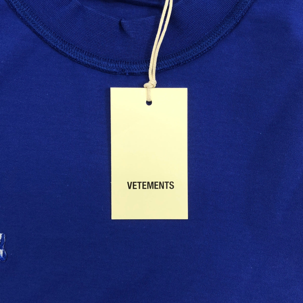 【新品】  VETEMENTS / ヴェトモン | 2022SS | INSIDE OUT T-SHIRT / ロゴ刺しゅう インサイドアウト Tシャツ | M | ブルー | メンズ