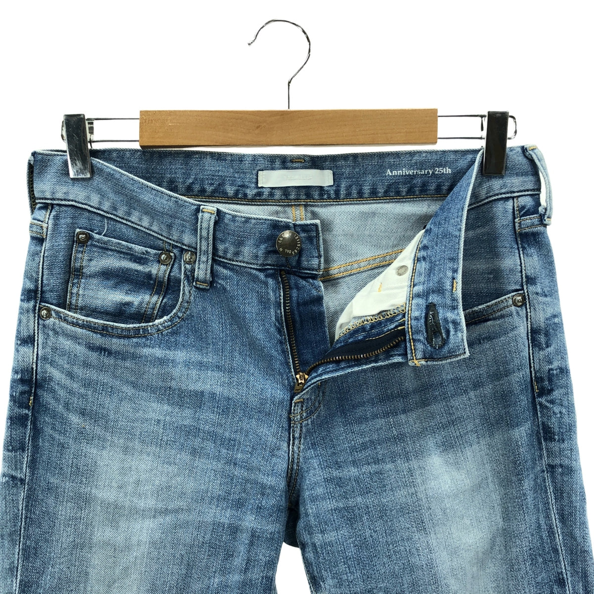 紅牌 | 25週年紀念彈性錐形牛仔褲 | 25 |靛藍 |女性的