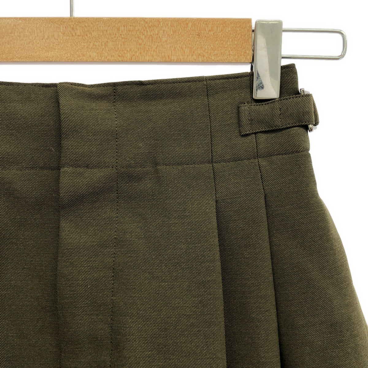 [狀況良好] anplegant / amplegant |雙調節2褶軍褲| 1 |卡其色 |女性的