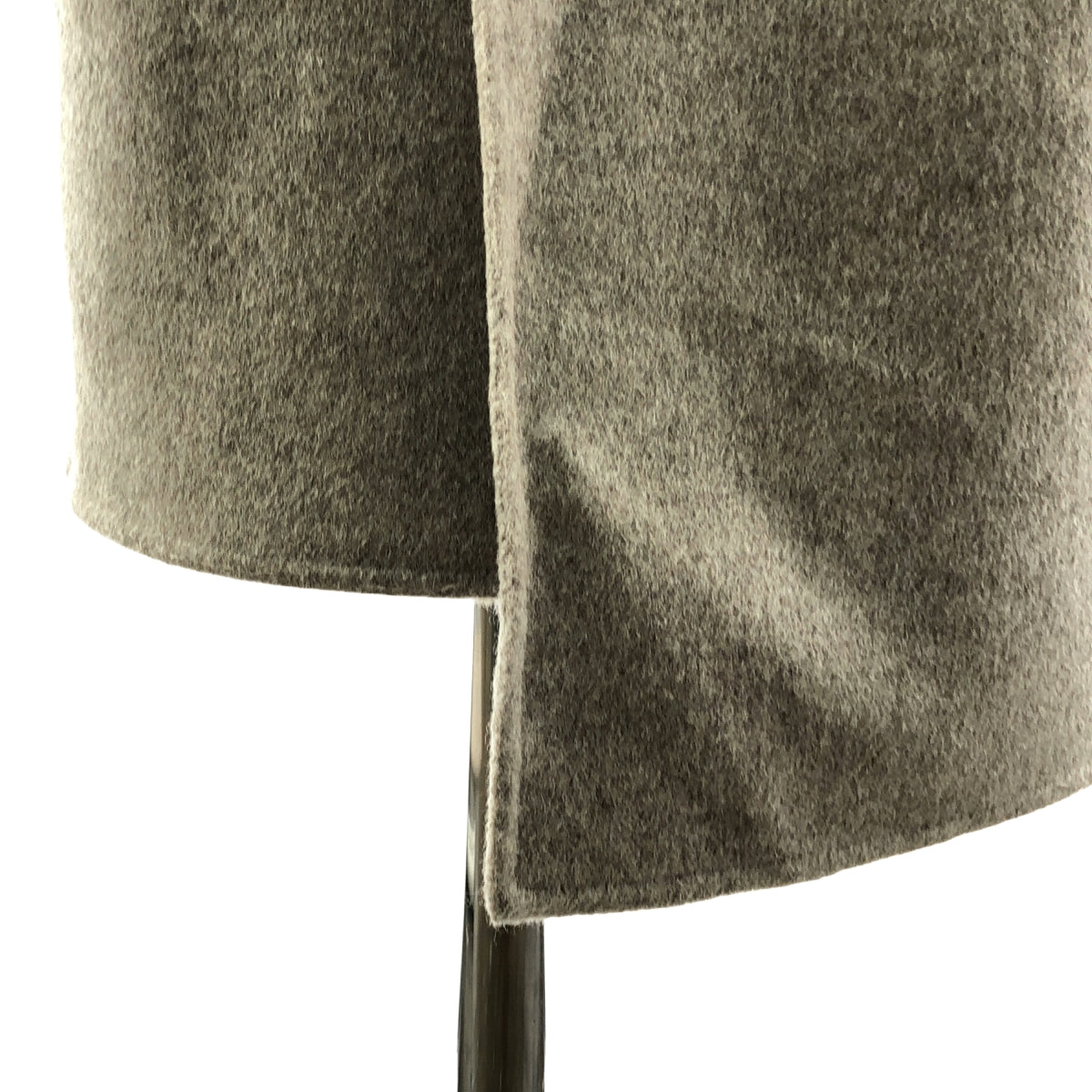 [狀況極佳] BULLY | 2023 秋冬 | Deuxieme Classe 披肩領羊毛長版大衣 | 尺寸 42 | 米色 | 女款