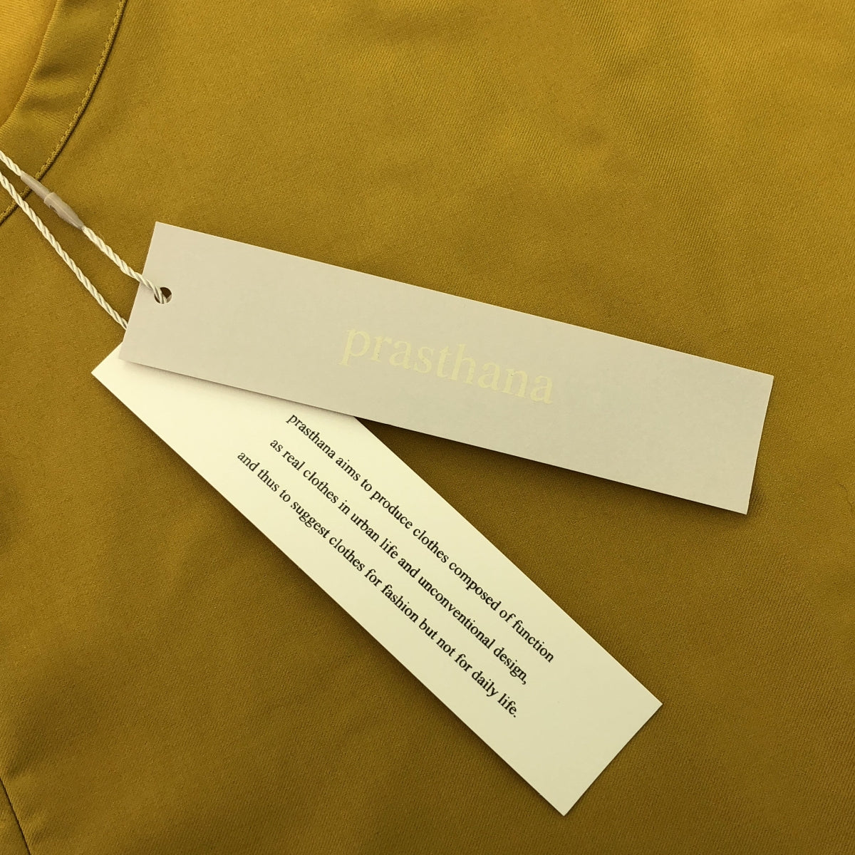 【신품】 prasthana / 프라스타나 | slick shirt 반팔 셔츠 | S | 겨자 | 남성
