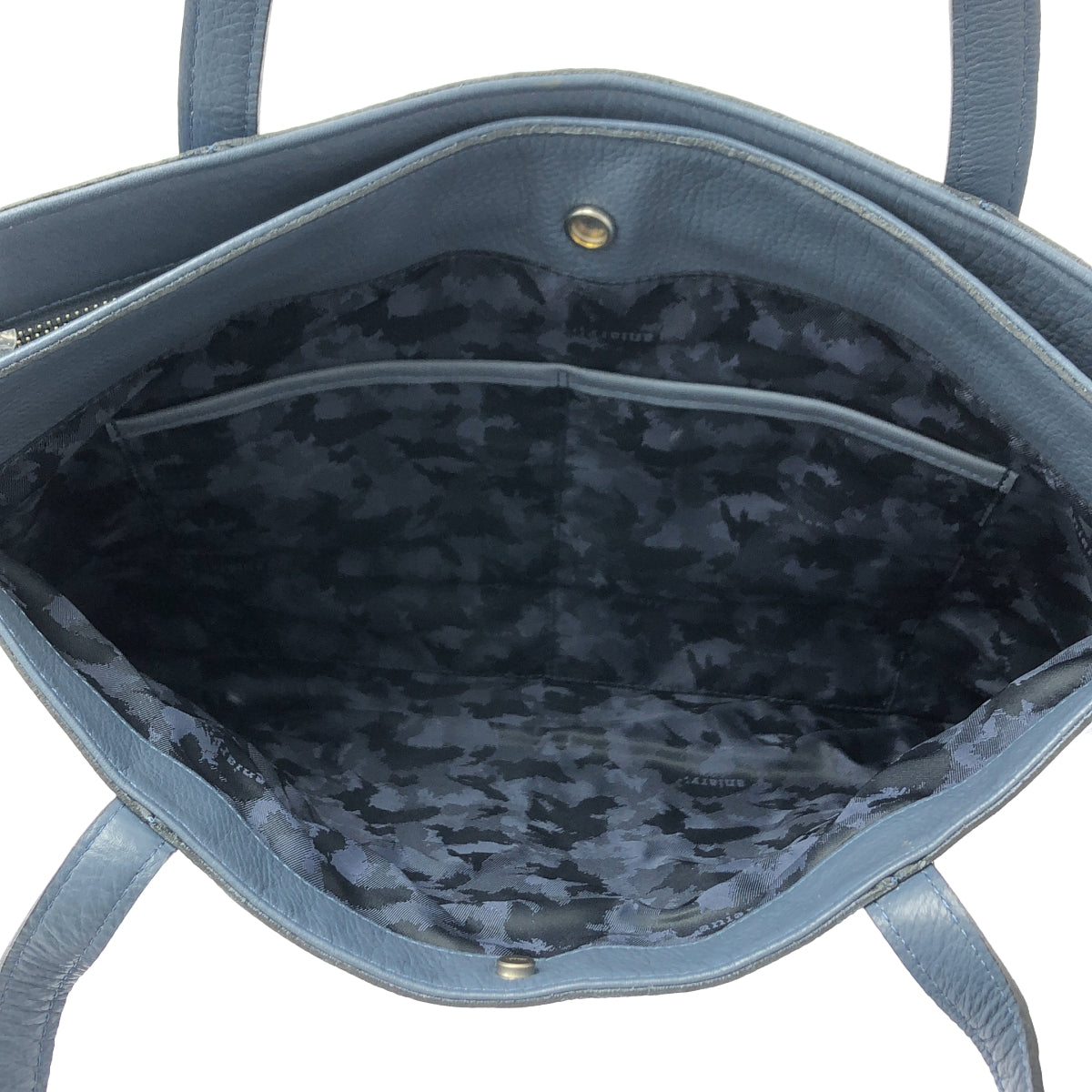 aniary / 아니아리 | 수축 가죽 토트 백 |