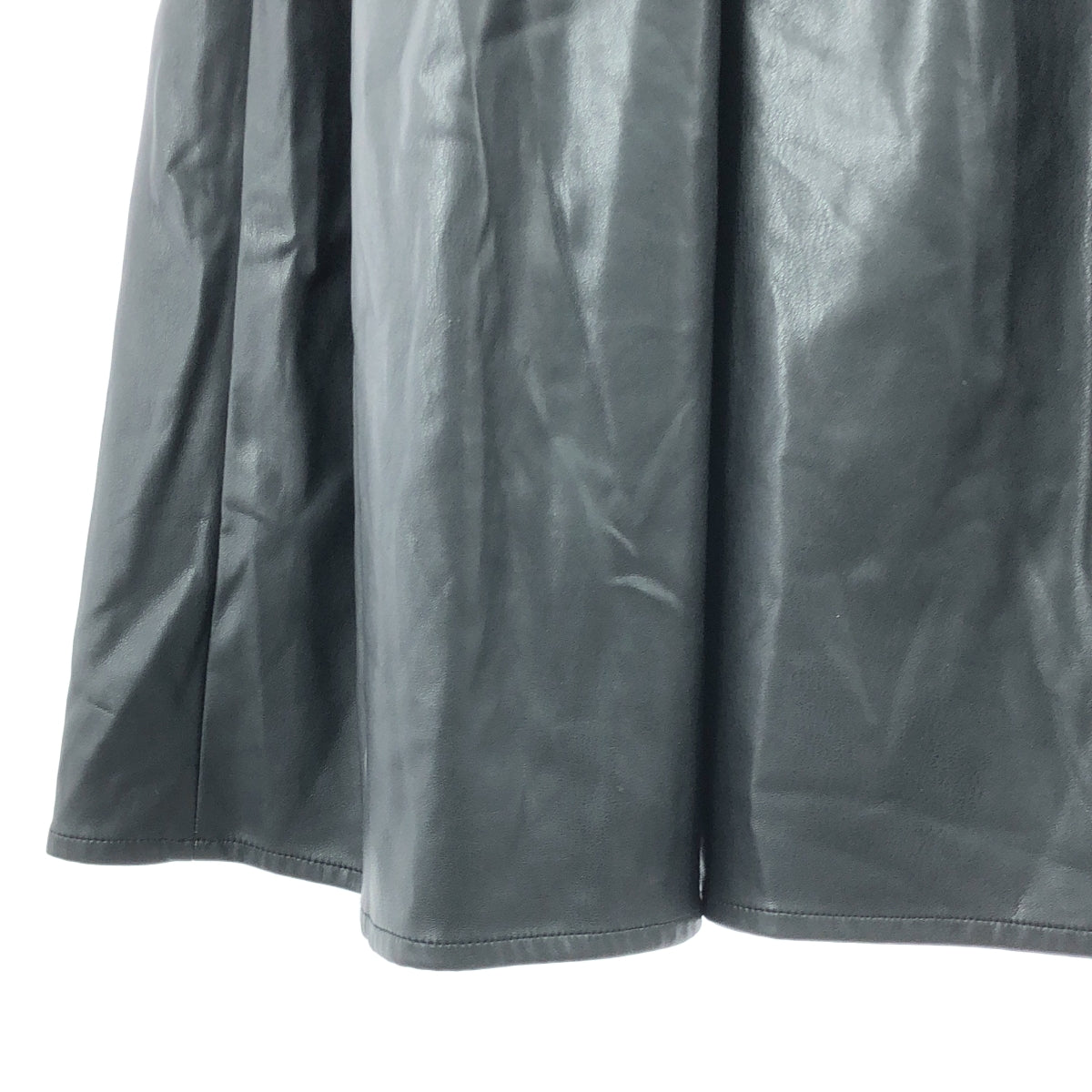 雙標準服飾 | 2023 秋冬 | 仿皮套頭裙/無袖洋裝 | 38 碼 | 黑色 | 女款