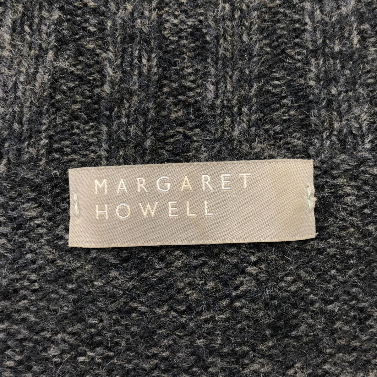 MARGARET HOWELL / マーガレットハウエル | スコットランド製 カシミヤ タートルネック ニット | 2 |