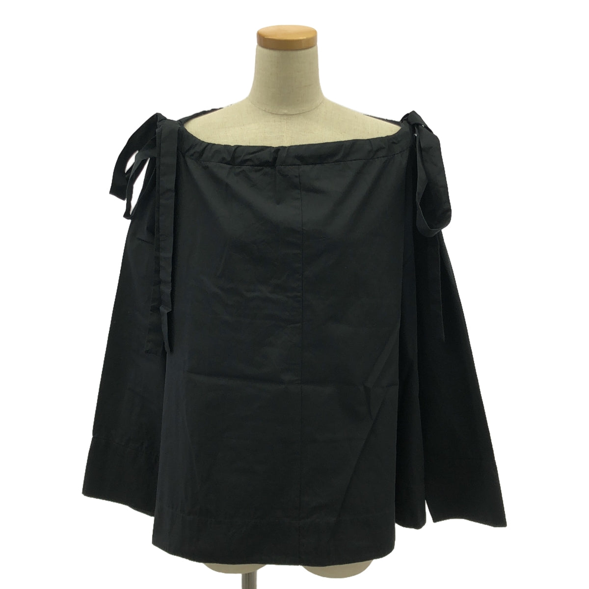 EVA MANN | Off-the-shoulder side ribbon blouse | Black | Women's