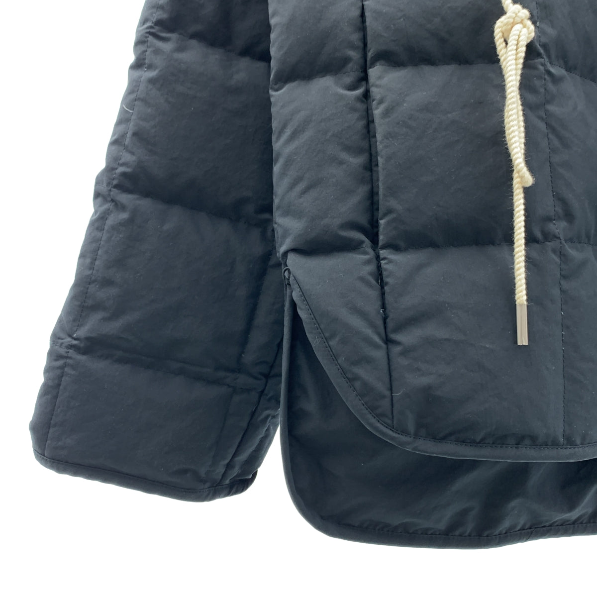 JIL SANDER+ / 질산더 플러스 | 노칼라 퀼트 틸팅 다운 재킷 | 32 |