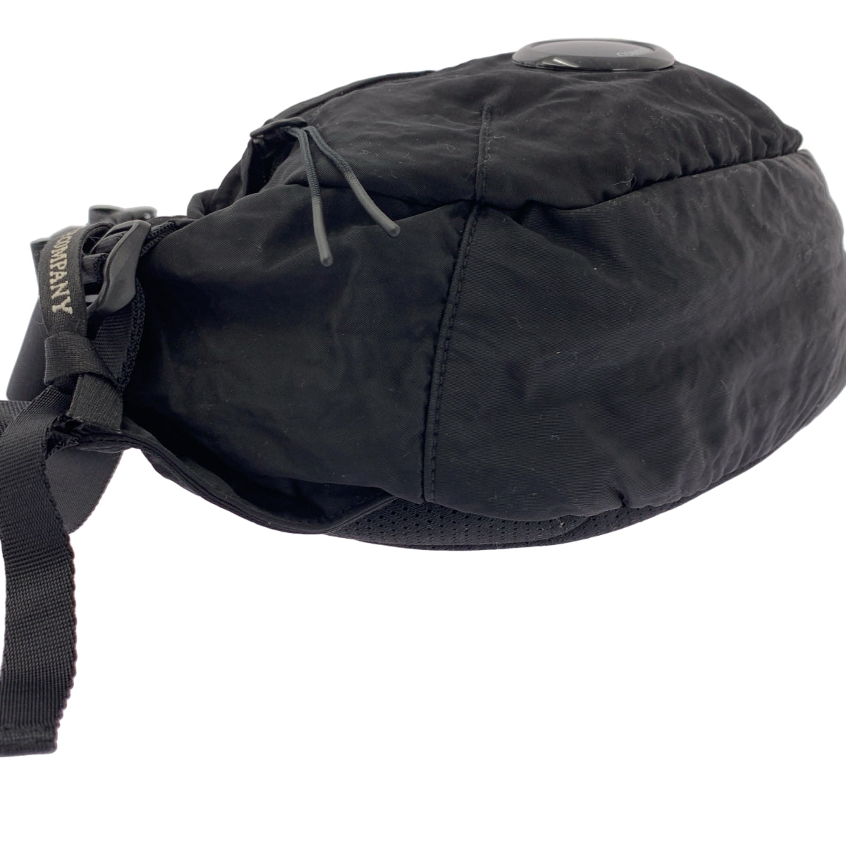 CP COMPANY / 씨피 컴퍼니 | NYLON B CROSSBODY PACK 바디팩 가방 |