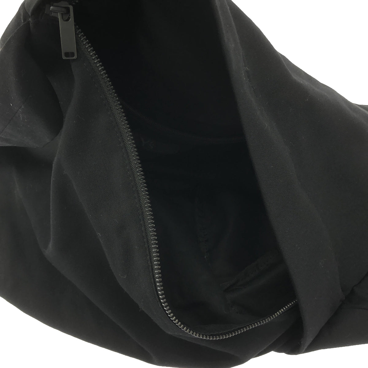 Y's / Y's Yohji Yamamoto | 2024SS | GABARDINE POLYHEDRAL SHOULDER BAG Wool gabardine shoulder bag |