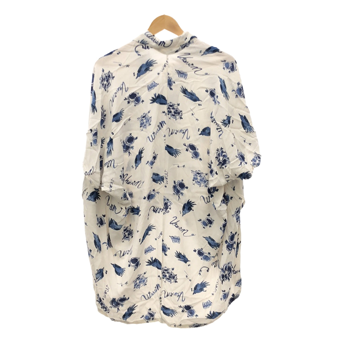 WMV / Double MV | 2022SS | RUANA BLOUSE SUNNYBIRD Bird All-over Print Open Collar Deformed Short Sleeve Blouse | 1 | White / Blue | Women's