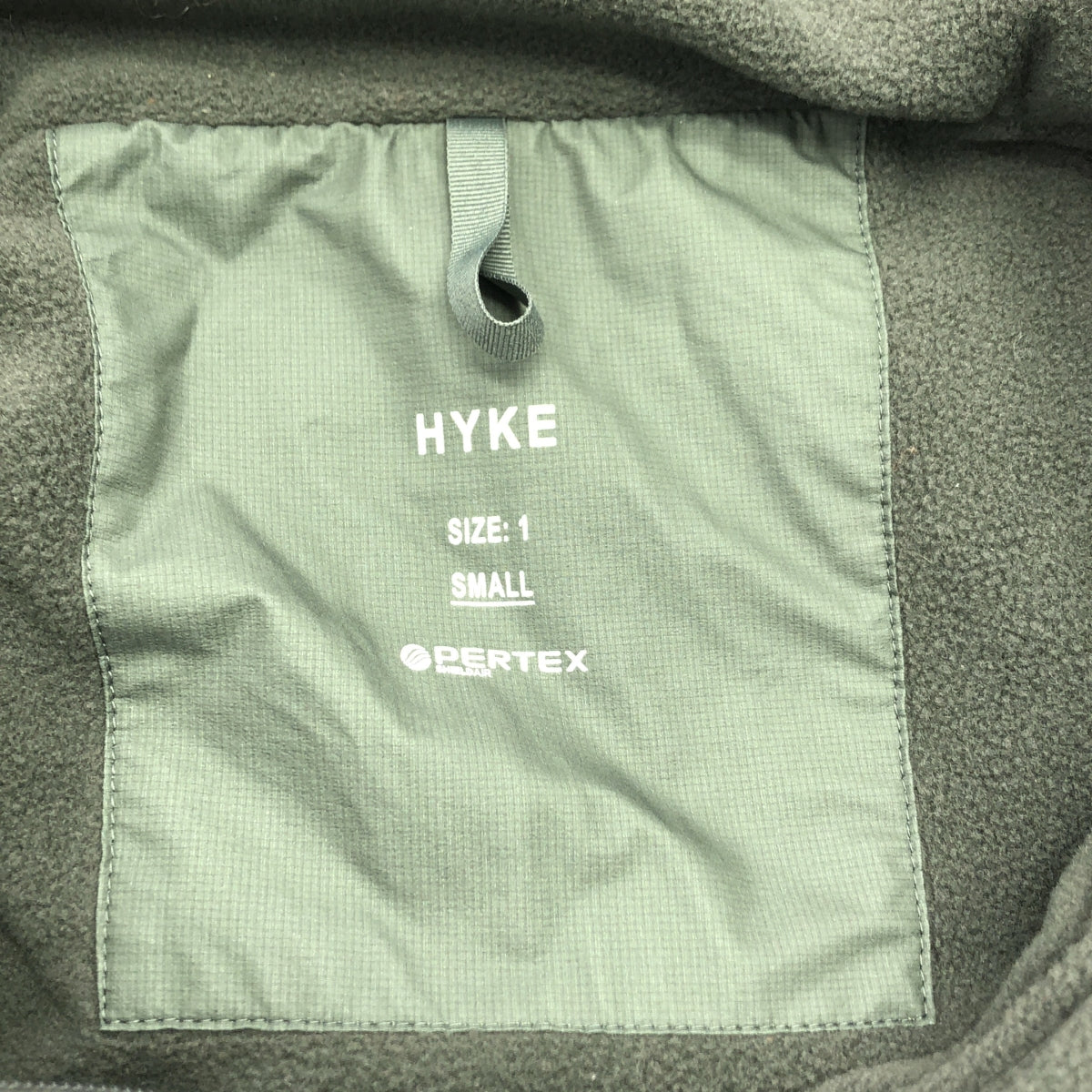 HYKE | 2021秋冬系列 | Pertex保暖罩衫式外套 | 1碼 | 女款