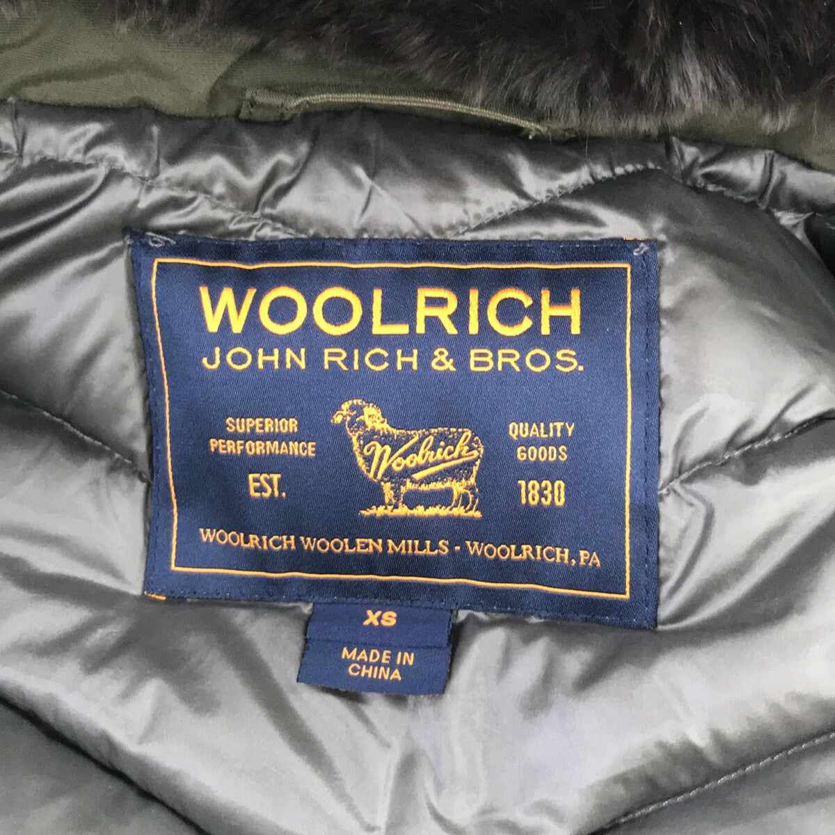 美品】 WOOLRICH / ウールリッチ | BOW BRIDGE ダウンコート | XS | カーキ/ダークブラウン | レディース – KLD